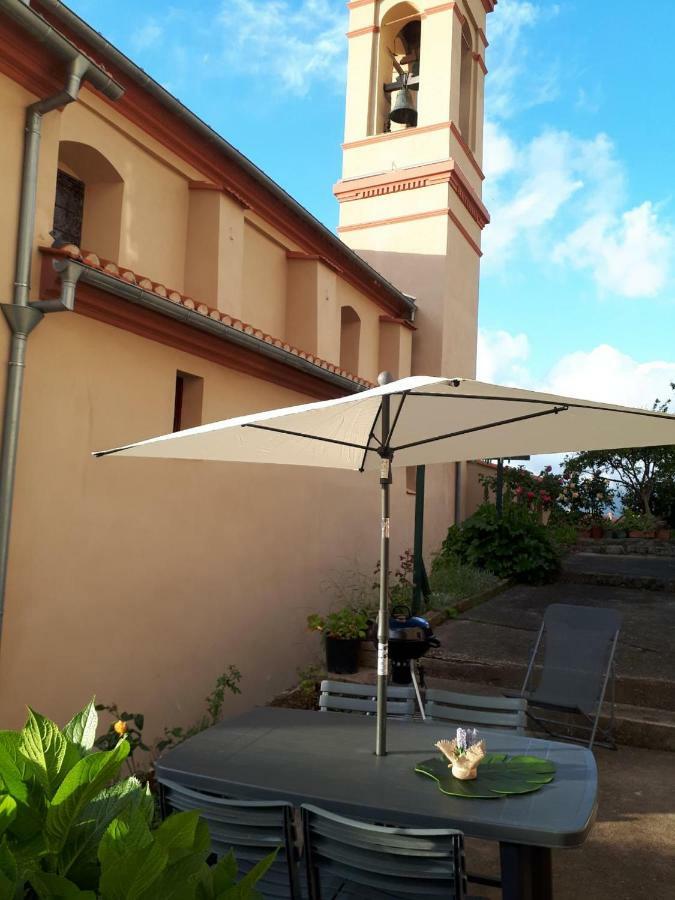 Appartement Corse Village Calcatoggio Location Pour 2 Pers Avec Terrasse 5 Kms Des Plages Calcatoggio (Corsica)